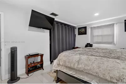 16832 NW 52nd Ave, Miami Gardens, FL 33055 - Photo 23