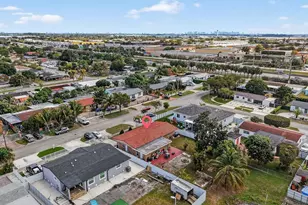 16832 NW 52nd Ave, Miami Gardens, FL 33055 - Photo 45