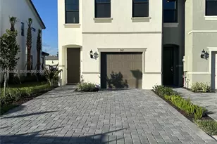 2163 S Appleton Cir S, Oakland Park, FL 33309 - Photo 1