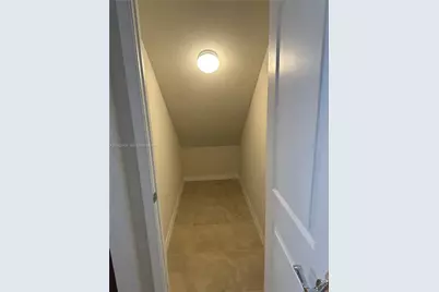 2163 S Appleton Cir S #all, Oakland Park, FL 33309 - Photo 9