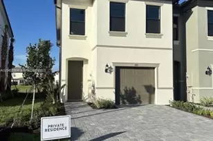 2163 S Appleton Cir S, Oakland Park, FL 33309 - Photo 15