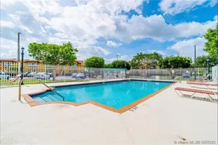 15701 SW 137th Ave, Miami, FL 33177 - Photo 29