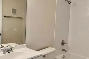 15701 SW 137th Ave, Miami, FL 33177 - Photo 15