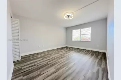 3110 N Pine Island Rd #408, Sunrise, FL 33351 - Photo 9