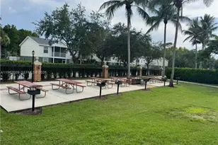 1150 Wildwood Lakes Blvd, Naples, FL 34104 - Photo 39