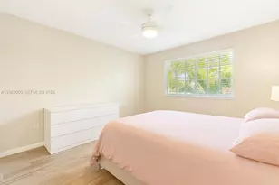 1150 Wildwood Lakes Blvd, Naples, FL 34104 - Photo 21