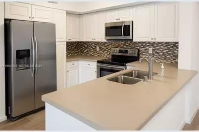 1150 Wildwood Lakes Blvd #203, Naples, FL 34104 - Photo 3