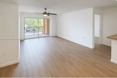 1150 Wildwood Lakes Blvd #203, Naples, FL 34104 - Photo 9