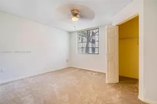 11133 SW 8th St, Pembroke Pines, FL 33025 - Photo 13