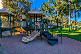 19501 W Country Club Dr, Aventura, FL 33180 - Photo 19
