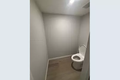 6417 Windmill Gate Rd #0, Miami Lakes, FL 33014 - Photo 15