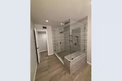 6417 Windmill Gate Rd #0, Miami Lakes, FL 33014 - Photo 13