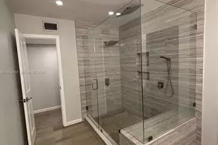 6417 Windmill Gate Rd, Miami Lakes, FL 33014 - Photo 13