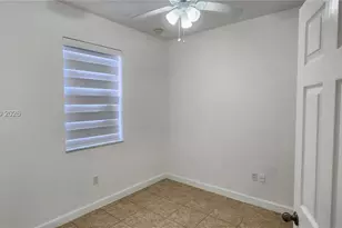 8909 SW 225th Terrace, Cutler Bay, FL 33190 - Photo 17