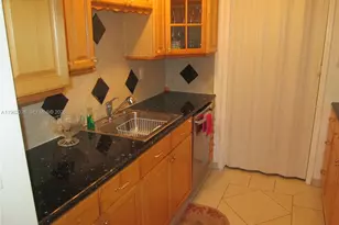 231 174th St, Sunny Isles Beach, FL 33160 - Photo 3