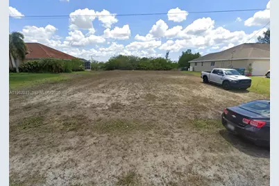 124 NE 18th St, Cape Coral, FL 33909 - Photo 3