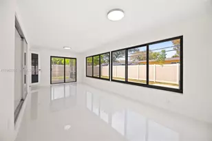 21 SE 7th St, Pompano Beach, FL 33060 - Photo 29