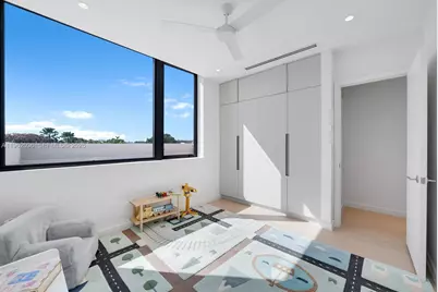 621 W 44th St, Miami Beach, FL 33140 - Photo 31