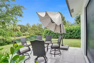 470 Petersburg Terrace, Plantation, FL 33325 - Photo 47