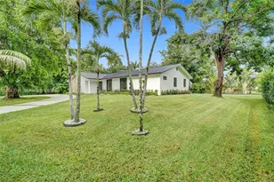 470 Petersburg Terrace, Plantation, FL 33325 - Photo 45