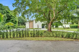 470 Petersburg Terrace, Plantation, FL 33325 - Photo 33