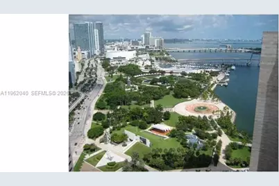 325 S Biscayne Blvd #3822, Miami, FL 33131 - Photo 39