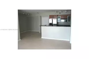 325 S Biscayne Blvd, Miami, FL 33131 - Photo 27