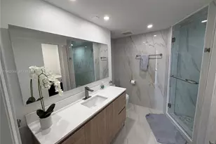 20191 E Country Club Dr, Aventura, FL 33180 - Photo 31