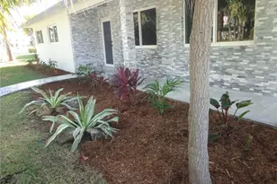 1565 Thumb Point Dr, Fort Pierce, FL 34949 - Photo 11