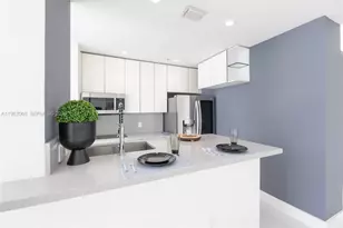 2200 NE 4th Ave, Miami, FL 33137 - Photo 5