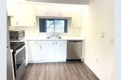 13701 SW 12th St #205A, Pembroke Pines, FL 33027 - Photo 5