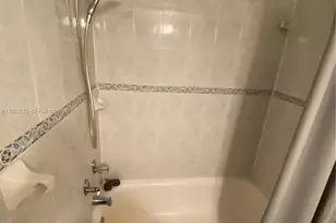 3725 S Ocean Dr, Hollywood, FL 33019 - Photo 9