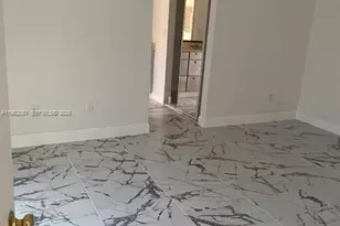 10304 SW 139th Pl, Miami, FL 33186 - Photo 7