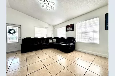 22736 SW 114th Pl, Miami, FL 33170 - Photo 11