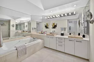 2000 Island Blvd, Aventura, FL 33160 - Photo 37