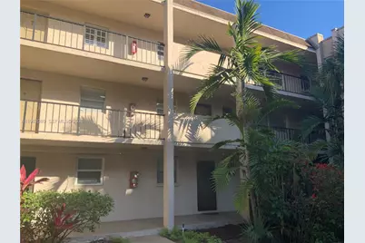 469 N Pine Island Rd #B305, Plantation, FL 33324 - Photo 1