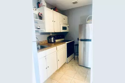 17200 NW 51st Pl #C, Miami Gardens, FL 33055 - Photo 1