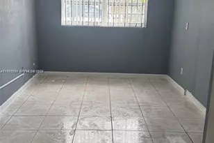 17200 NW 51st Pl, Miami Gardens, FL 33055 - Photo 5