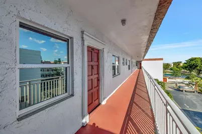 4000 NW 44th Ave #405, Lauderdale Lakes, FL 33319 - Photo 27