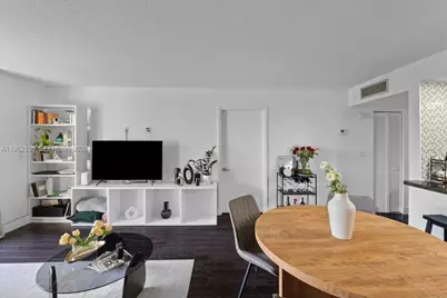 8075 SW 107th Ave #221, Miami, FL 33173 - Photo 9