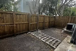 2912 SE 15th Rd, Homestead, FL 33035 - Photo 3