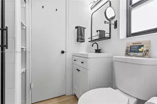 715 NE 6th St, Hallandale Beach, FL 33009 - Photo 15