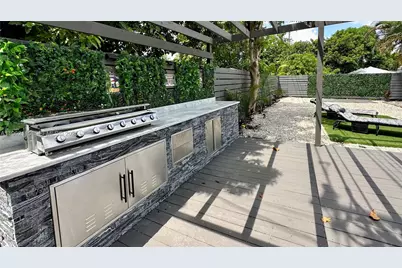 40 NW 125th St, North Miami, FL 33168 - Photo 35