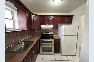 1008 NW 45th Ave #9, Miami, FL 33126 - Photo 5