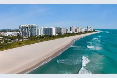 2201 Collins Ave #1010, Miami Beach, FL 33139 - Photo 15