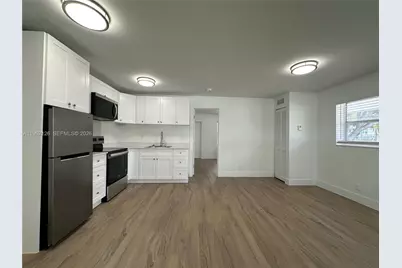 4236 Seagrape Dr #1, Lauderdale by the Sea, FL 33308 - Photo 3