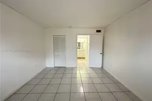 1008 NW 45th Ave, Miami, FL 33126 - Photo 13