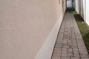 3964 NE 11th Dr, Homestead, FL 33033 - Photo 23