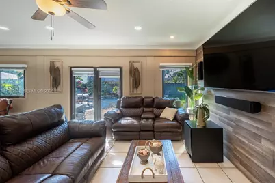 1760 NW 12th Ave, Homestead, FL 33030 - Photo 19