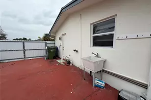 7950 NW 10th St, Pembroke Pines, FL 33024 - Photo 15